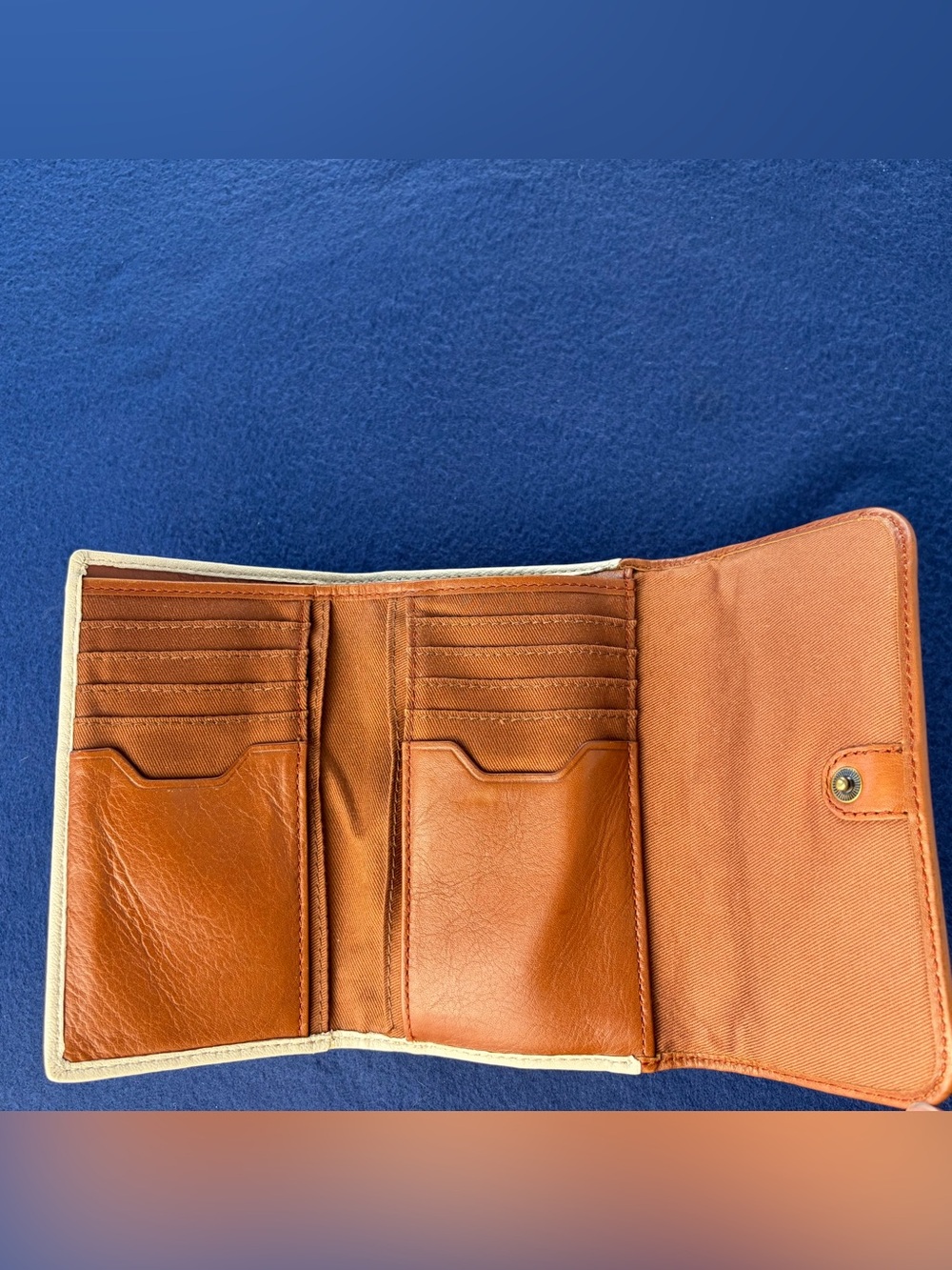Fossil Memoir Line white and brown cheetah print cowhide leather wallet - Picture 3 of 9
